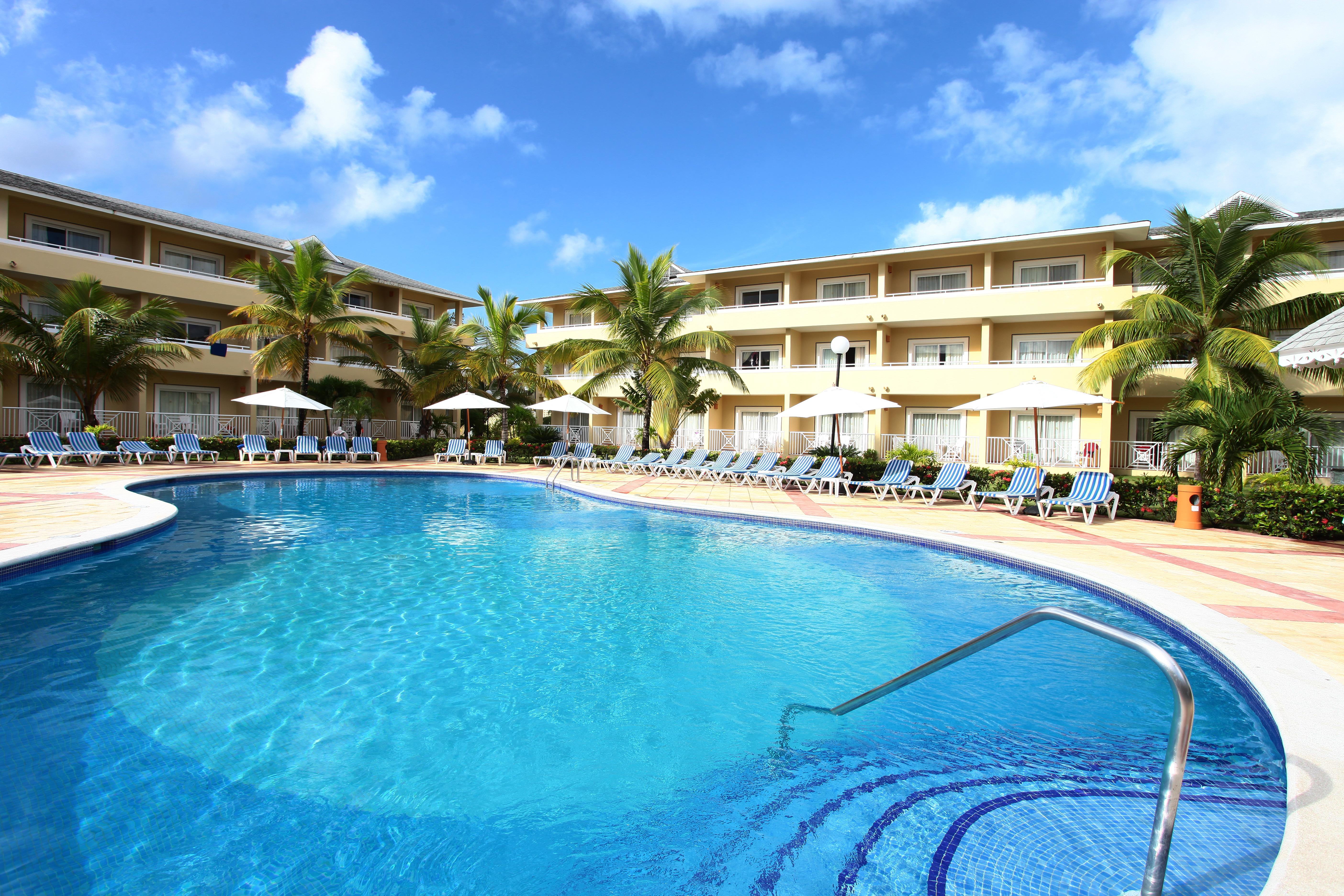 Bahia Principe Grand El Portillo Лас Теренас Екстериор снимка